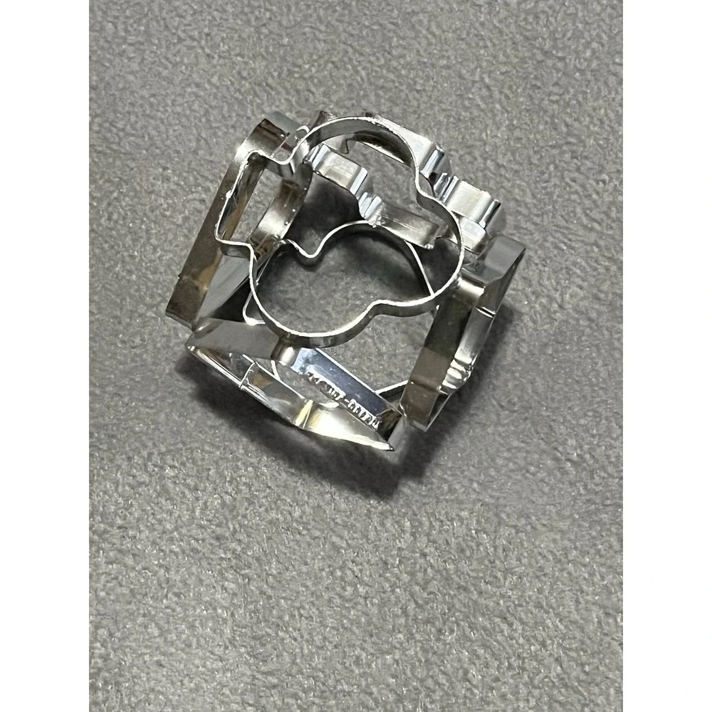 ANTIQUE VTG Rowoco 1982 METAL‎ 6-SIDED Shapes COOKIE CUTTER PATTERN BALL